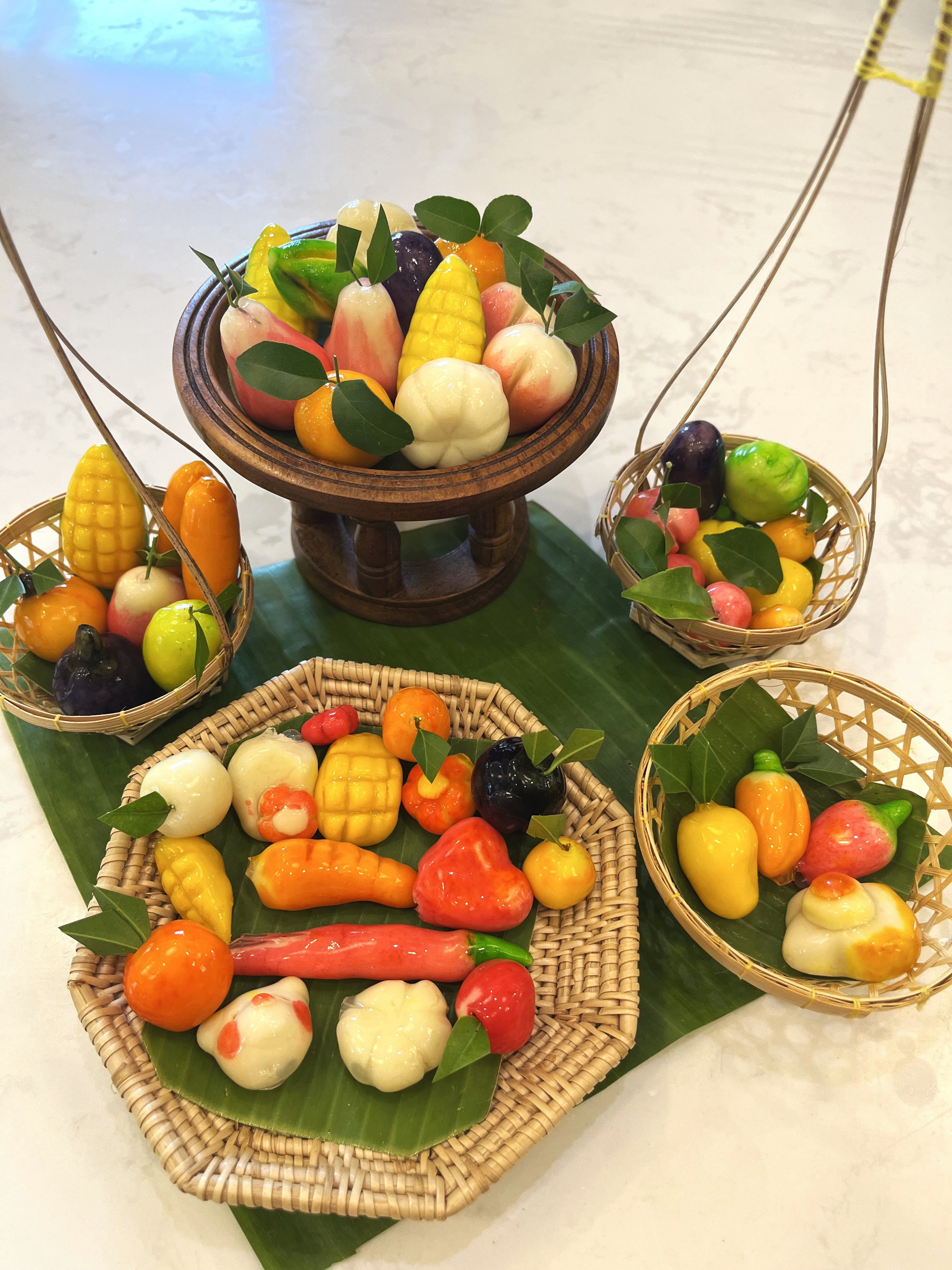 ขนมไทยลูกชุบ